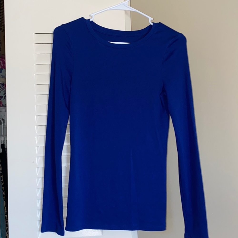 LONG SLEEVE BLUE SHIRT
